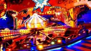 Se desploma juego en feria de Nuevo León y deja varios heridos: videos