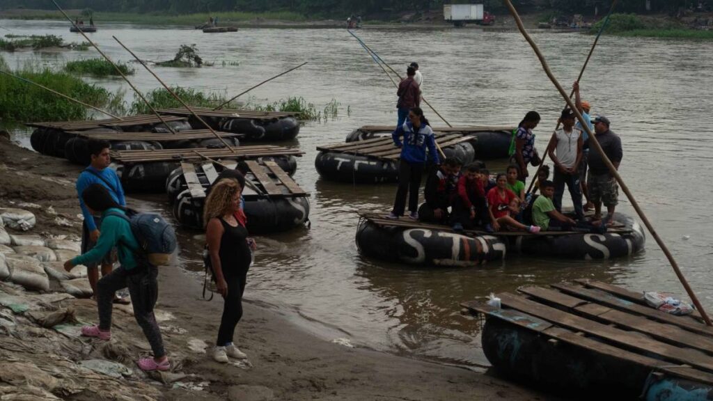 Mueren dos migrantes en el río Suchiate