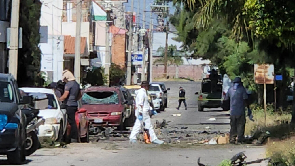 Explosión de coche bomba en Acámbaro, Guanajuato