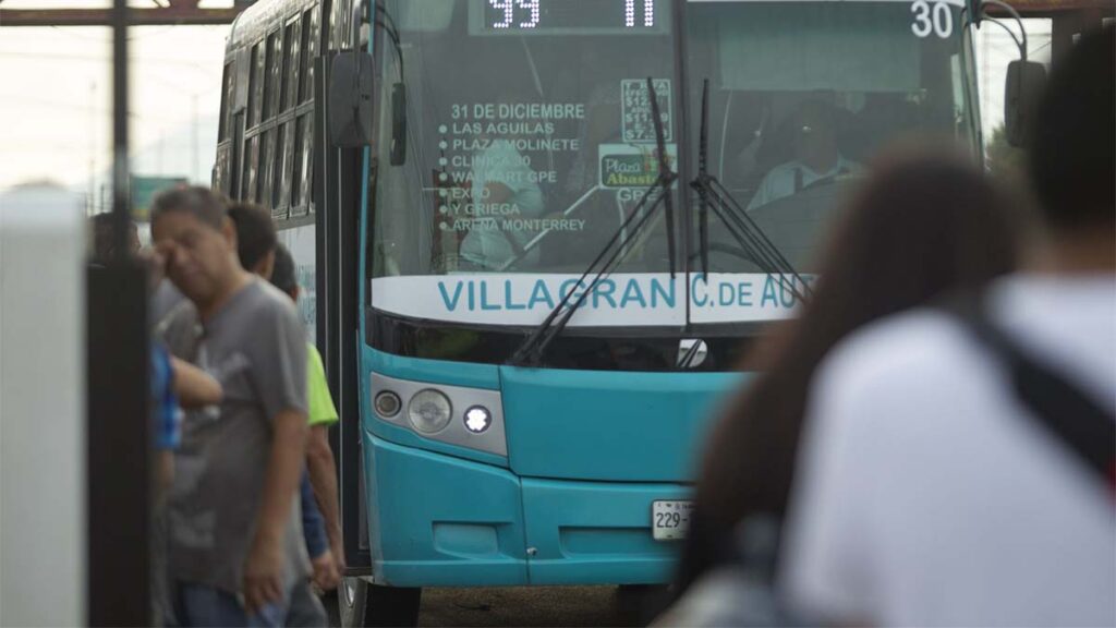 El video del asalto en la Ruta 116 se viralizó en redes sociales.