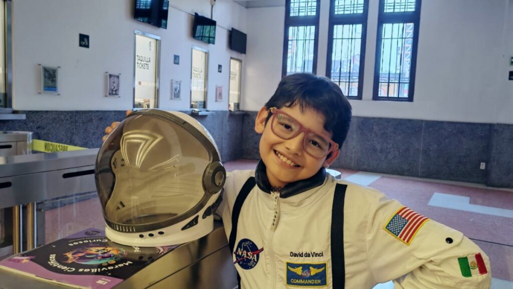 David DaVinci, el niño genio de Querétaro que viajó a la NASA y habla cuatro idiomas