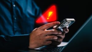 ¿Tu celular se quedó sin señal de pronto? Podría ser clonación de SIM