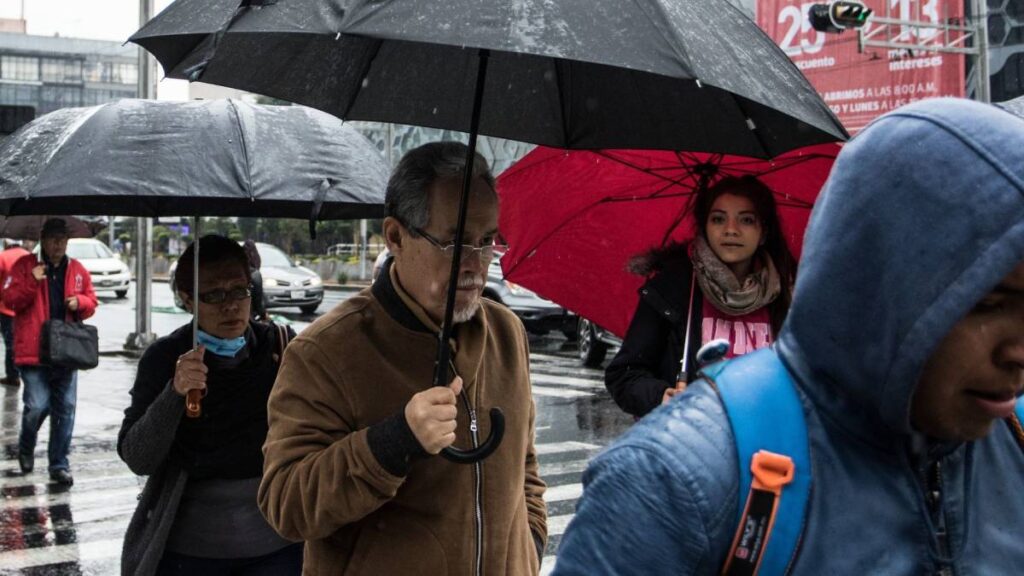 Frío y lluvias en CDMX