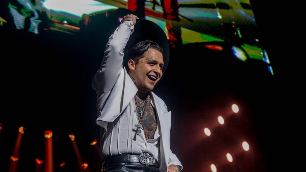 Christian Nodal desata polémica por celebración de Cazzu y Ángela Aguilar