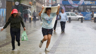 Seguirá lloviendo en México este domingo