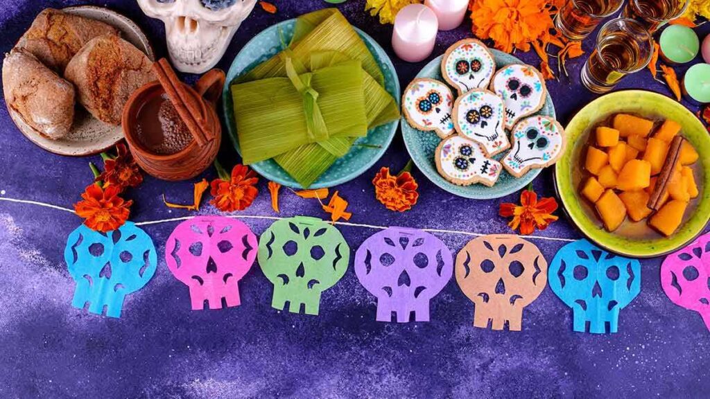 Qué se debe poner en una ofrenda de Día de Muertos: Platillos típicos