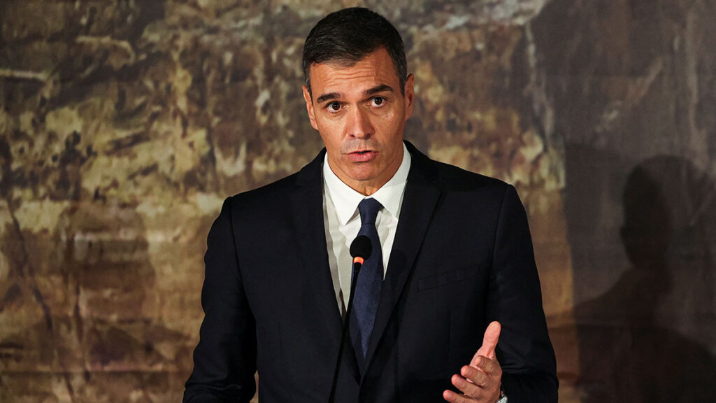 La derecha española pide la renuncia de Pedro Sánchez