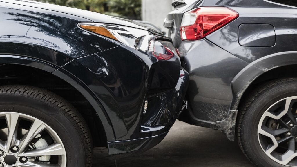 pelea-termina-con-autos-destrozados-en-cdmx-video