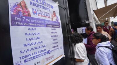 Pensión Mujeres con Bienestar: qué apellidos se deben registrar este jueves, 24 de octubre