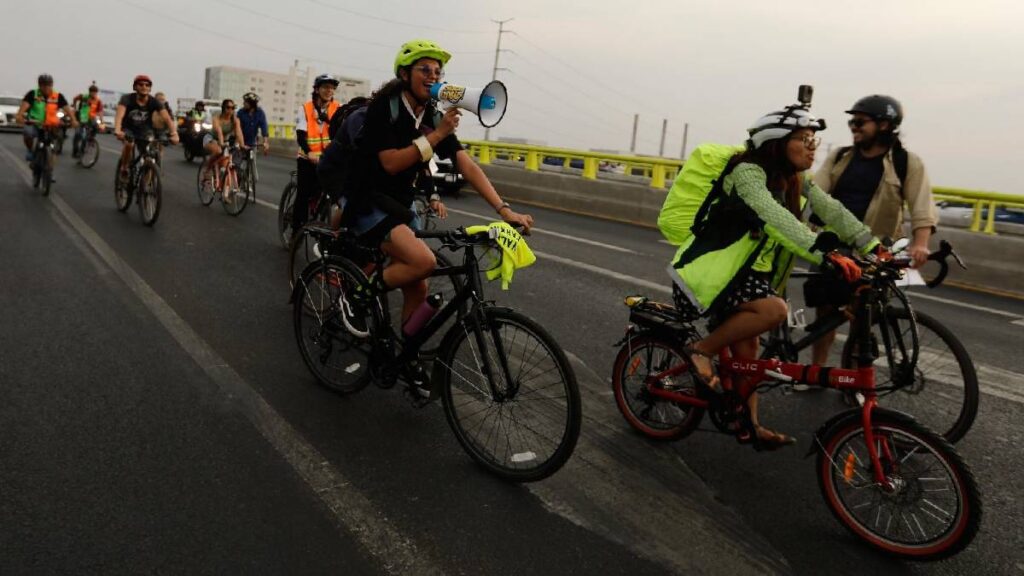 cierre-de-autopista-toluca-zitacuaro-por-gran-fondo-adolfo-lagos-este-13-de-octubre