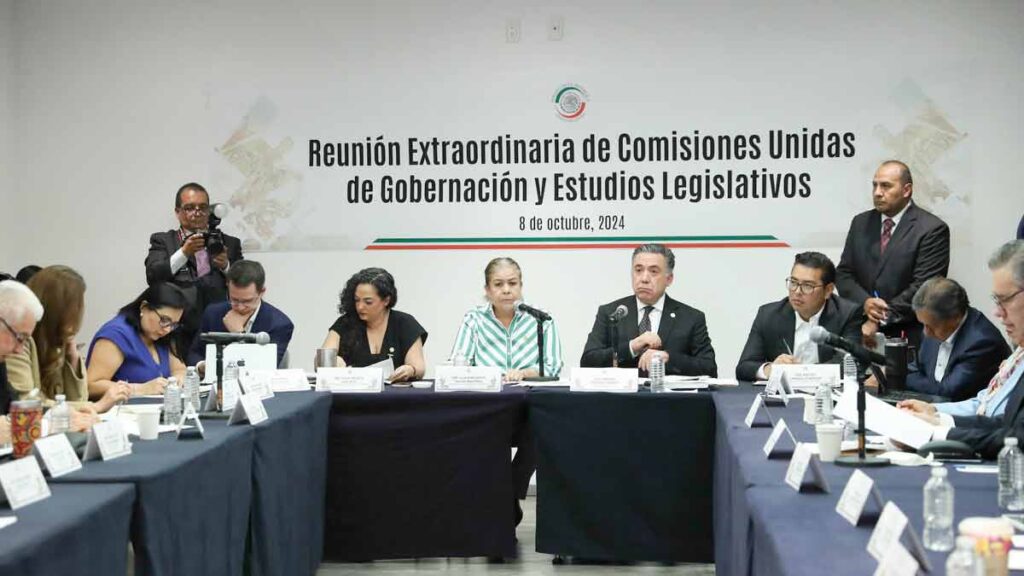 Senado aprueba reglamentación de elección de jueces, magistrados y ministros; oposición alerta sobre riesgo a independencia judicial.