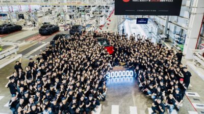 Megafábrica china en Shanghai de Tesla produce 3 millones