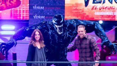 Tom Hardy visita la Arena México junto a Venom