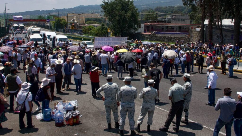 Bloqueo en la México-Cuernavaca