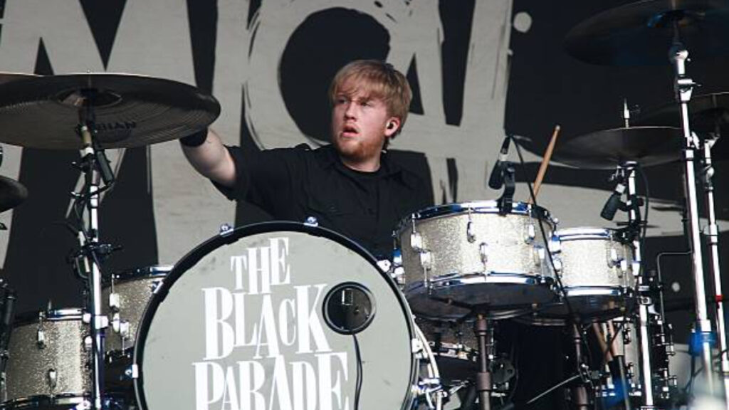 Murió Bob Bryar, exbaterista de My Chemical Romance