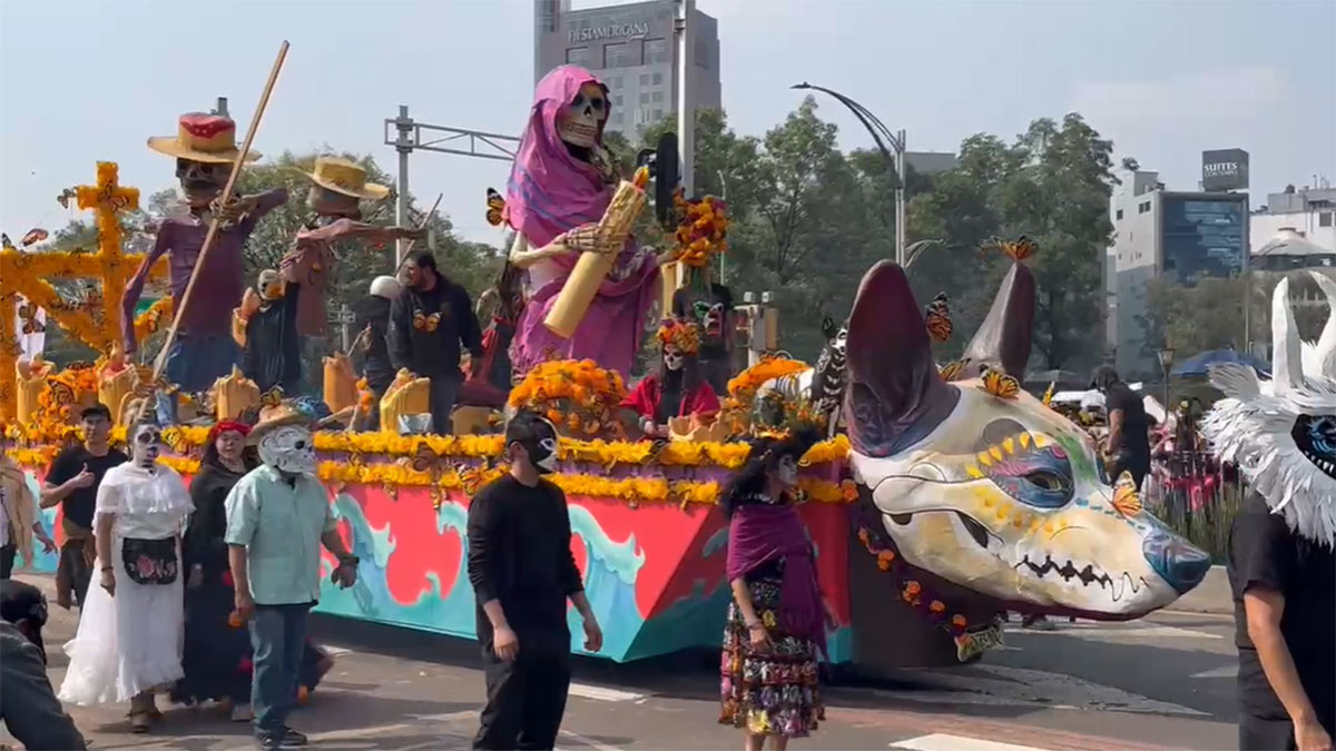 Todo un espectáculo, el gran Desfile del Día de Muertos 2024 UnoTV