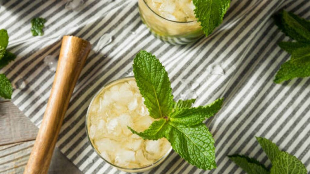 Julepe de menta: receta e historia de “El Trago de la Semana”