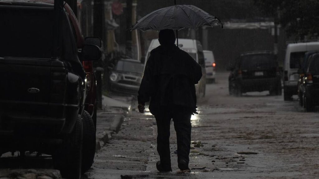 CDMX espera lluvias y frío