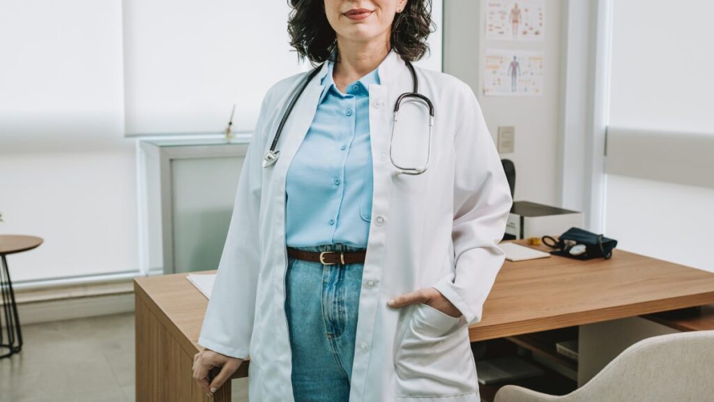 Quien Es Marilyn Cote abogada Doctora