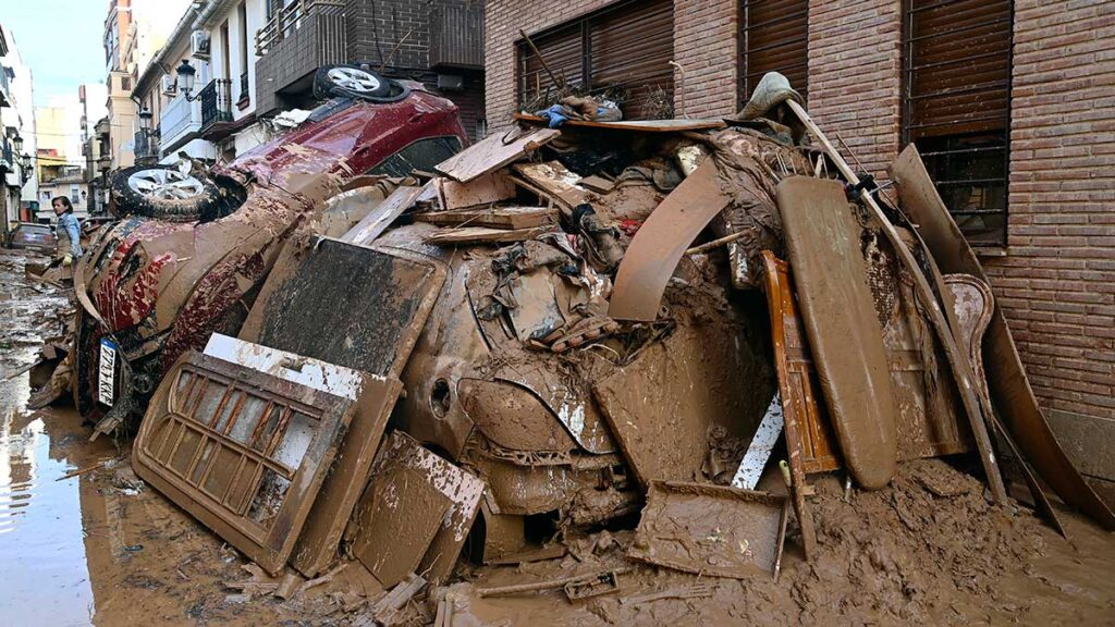 Valencia empieza la reconstrucción. Foto: AFP