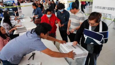 Así sería el diseño de las boletas para la elección judicial de 2025, con 2 tamaños y 6 colores