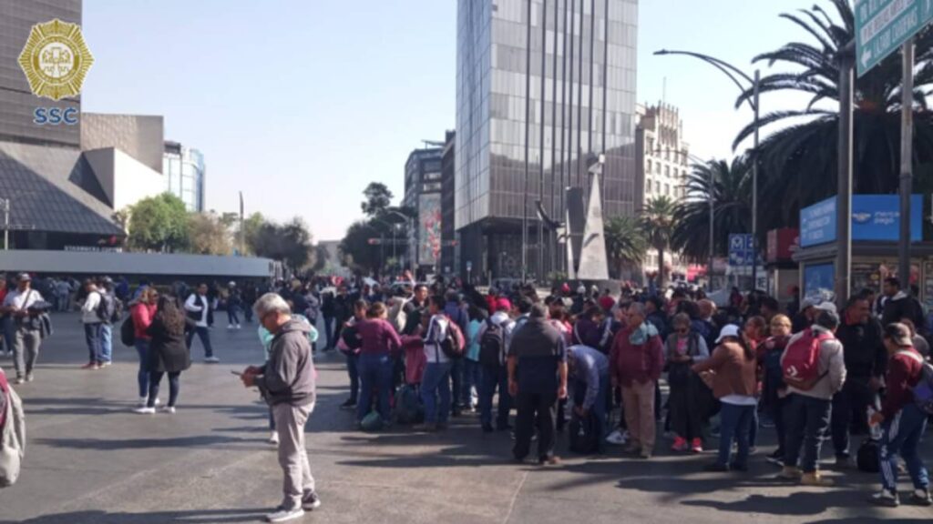 Concentración de la CNTE en Reforma.