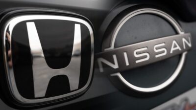 Fusión: Honda y Nissan buscan unirse para competir en mercado de vehículos eléctricos 