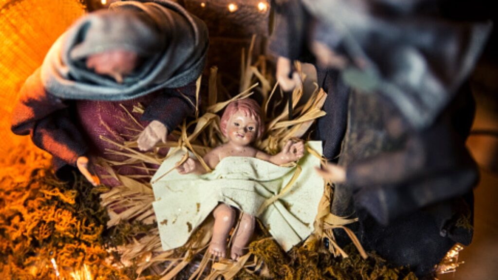 Se acercan las fiestas decembrinas y con ello los rituales en honor a Jesús. Te compartimos que es la Novena de Navidad y cuál es su oración.