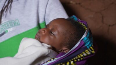 Relacionan a la malaria con enfermedad mortal en África