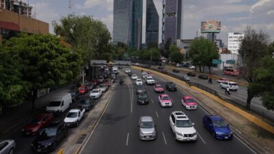 ¿Qué holograma debe tener mi auto para circular diario en 2025?