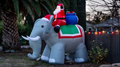 Roban Inflable De Santa Claus En Tijuana