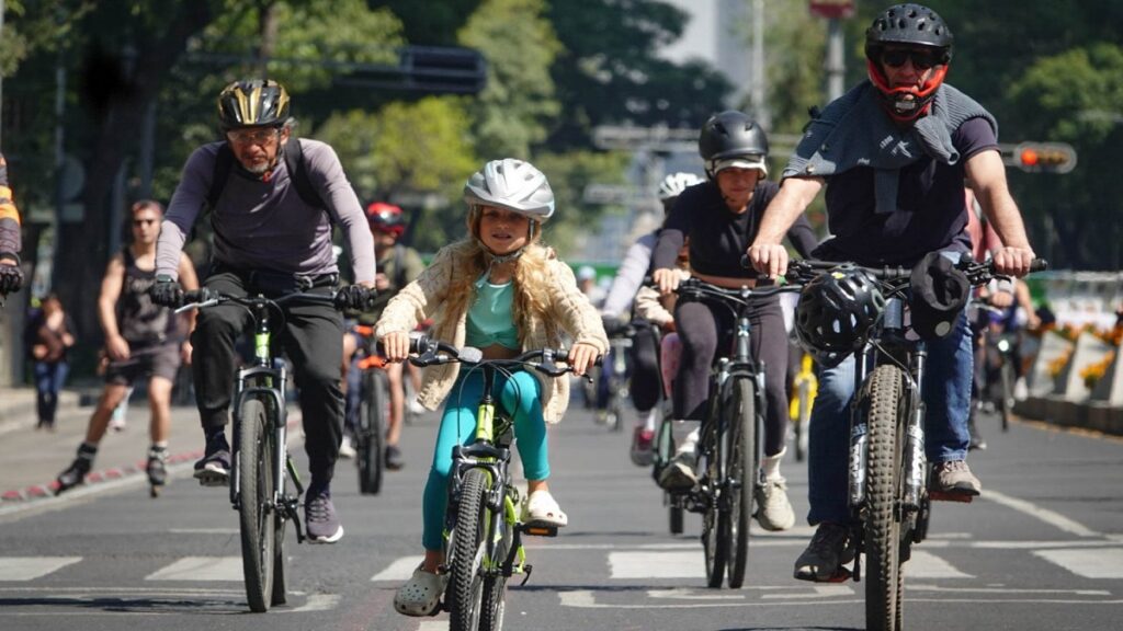 ultimo-paseo-nocturno-muevete-en-bici-en-cdmx-fecha-ruta-y-horario