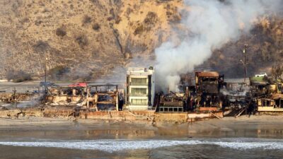 Afectados por los incendios en Los Ángeles