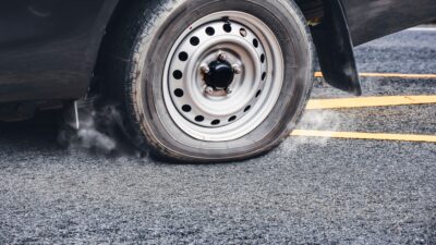 Atrasan obligatoriedad de frenado de emergencia en autos de EE. UU.