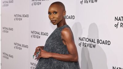 Cynthia Erivo podría ganar un “EGOT” que es uno de los logros más exclusivos y prestigiosos del mundo del entretenimiento.