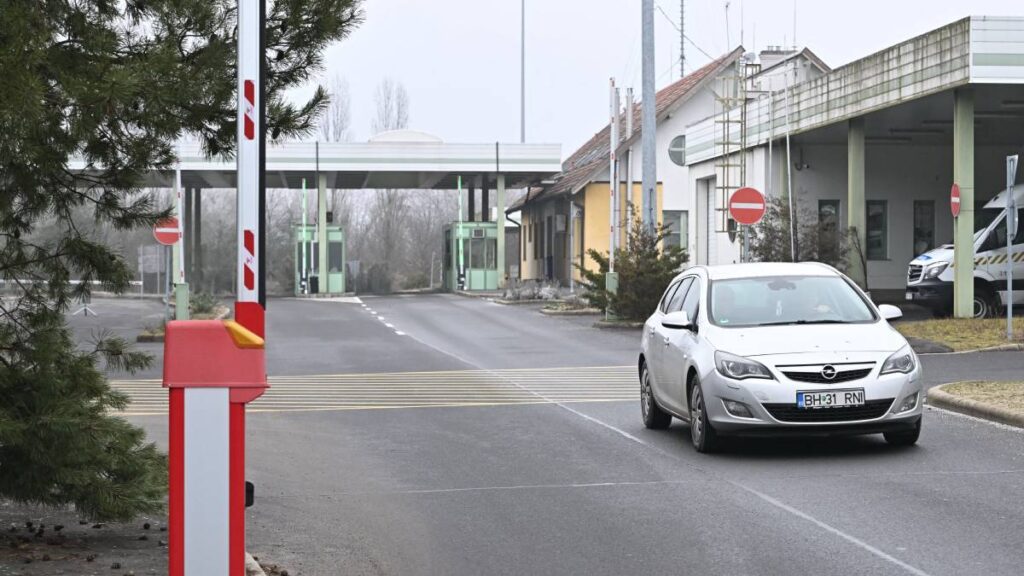 Espacio Schengen: perro protagoniza primer cruce fronterizo entre Rumania y Bulgaria