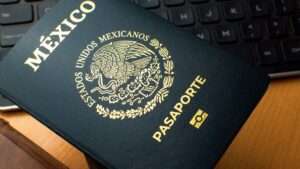 Actas de nacimiento extemporáneas sí son válidas para obtener un pasaporte: SCJN