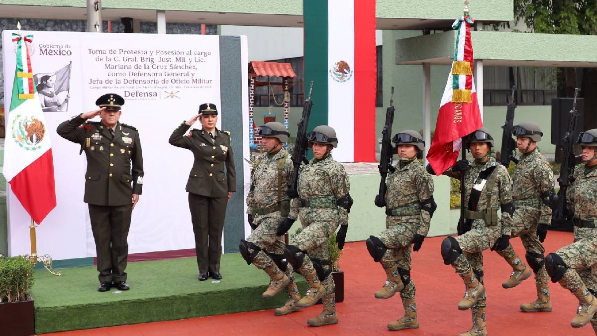 Primera mujer en liderar la Defensoría de Oficio Militar en México - UnoTV