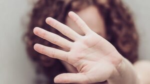 ¿Violencia en la relación de pareja? Identifica las primeras señales