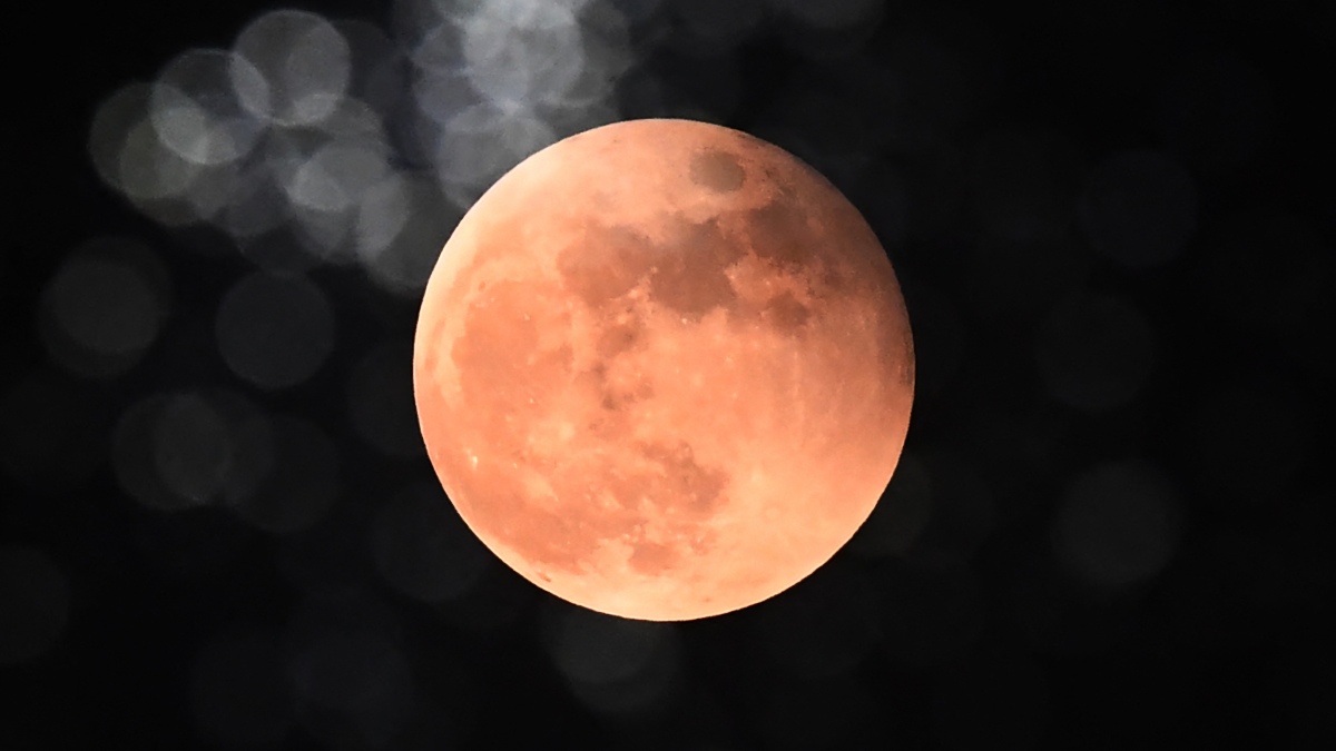 Luna de sangre y eclipse total de Luna en México: fecha y hora - UnoTV