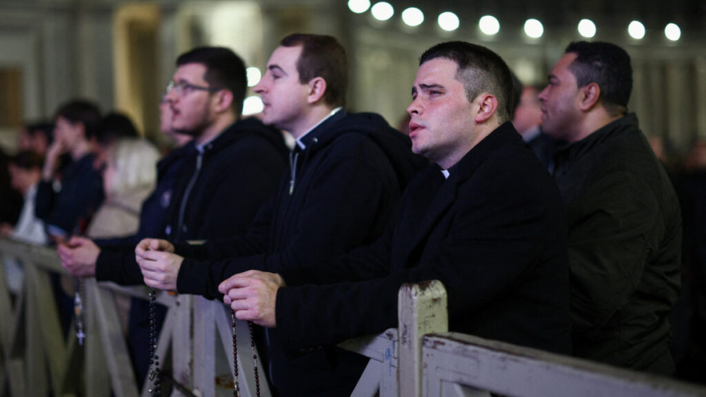 El Papa está hospitalizado desde el 14 de febrero