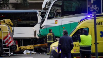 Accidente de autobuses en Barcelona