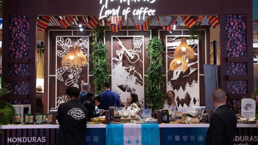 CONSUMO CHINO fOTO: XINHUA