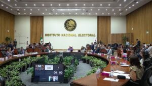 INE prohíbe al Gobierno promover voto para elección judicial del 1 de junio
