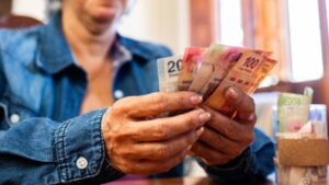 Comienza pago de Pensión Bienestar para apellidos con T, U o V