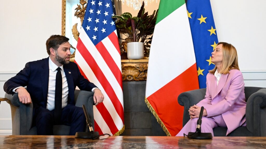 Dedicado a Trump, mensaje del Papa Francisco de este Viernes Santo