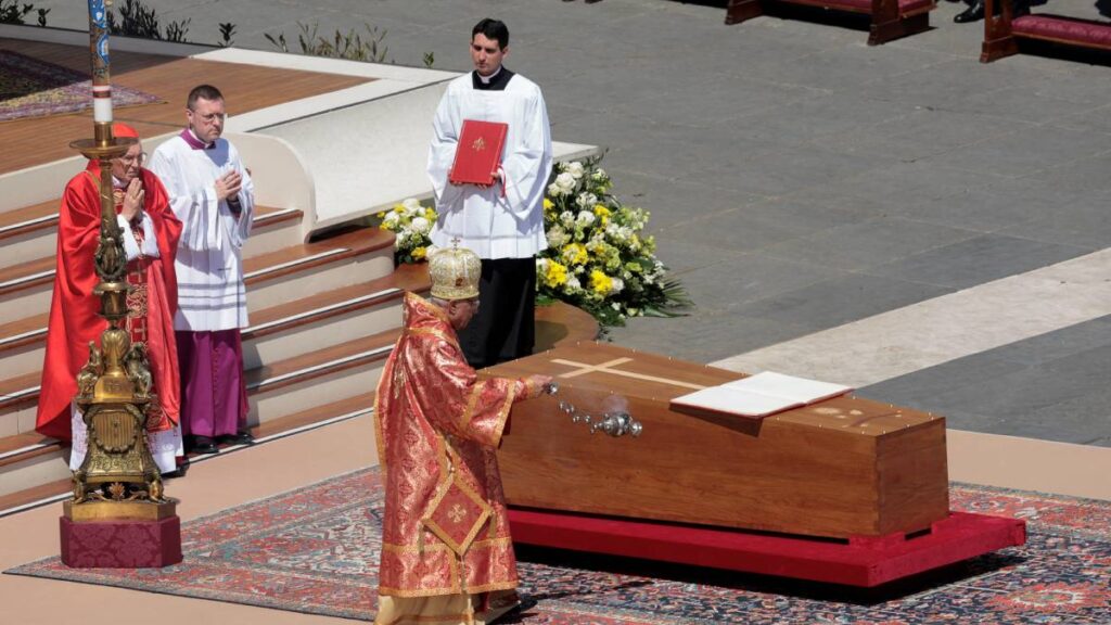 ¿Qué sigue tras el funeral del Papa Francisco?