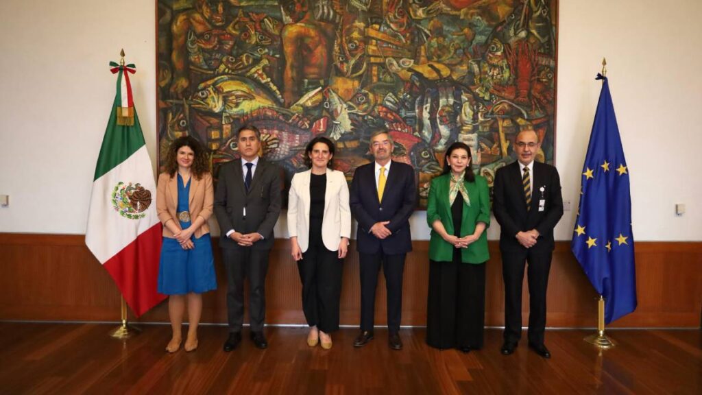 Canciller Juan Ramón de la Fuente recibe a vicepresidenta de la Comisión Europea