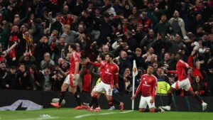¡Locura en Old Trafford! Manchester United supera al Lyon en prórroga y se mete a semifinales de Europa League