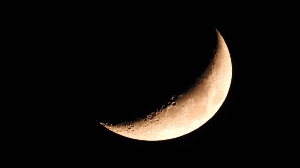 ¿Cuándo se verá la Luna “con cara sonriente”? Ve la fecha y por qué estará “feliz”